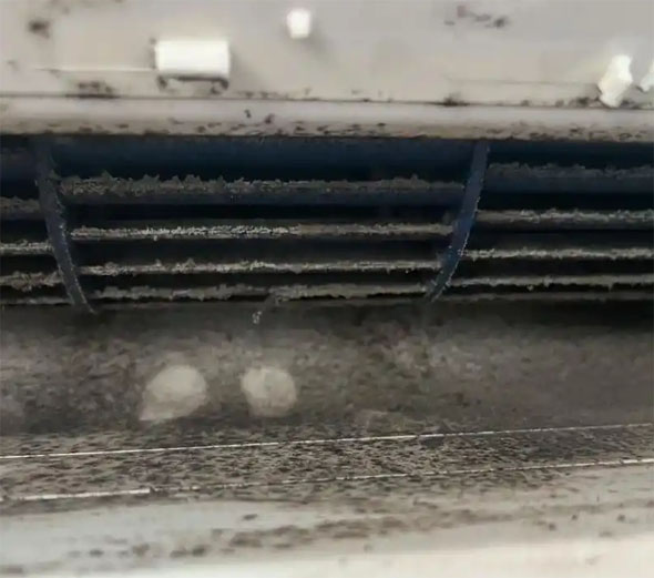 尤溪空调吹的风有股烧焦味是怎么回事